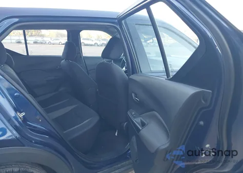 2020 Nissan Kicks Sv Xtronic Cvt из США, поврежденный, VIN 3N1CP5CV3LL535198